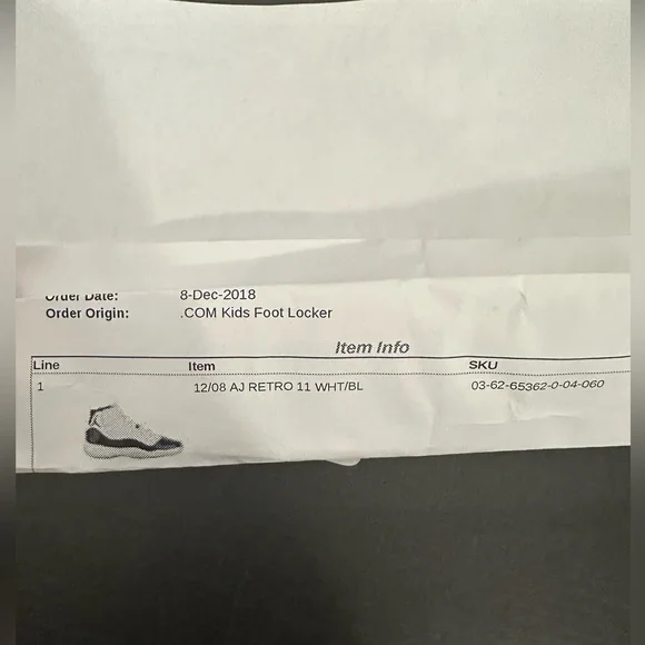 Air Jordan Retro 11 Grade school